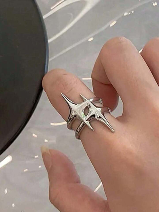 Y2K Liquid Star Ring